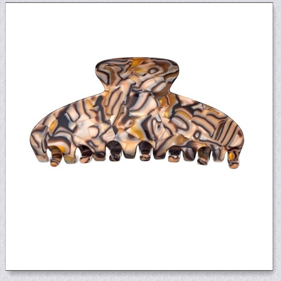 Theory Tortoise Shell Claw Clip